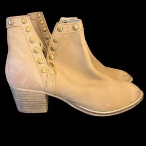 Vintage ladies slip on booty size 8 excellent condition euro size 38 leather